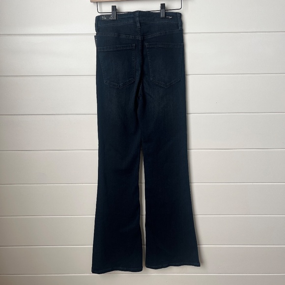 New with tags! Liverpool High Rise Hannah Flare Eco Size: 2/26 - Picture 3 of 6